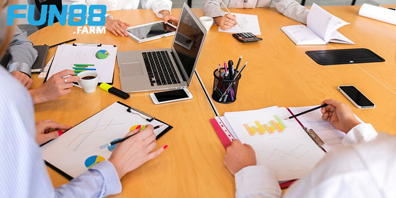 Marketing Manager Fun88: Chiến lược thúc đẩy và tăng trưởng 3 CHịu trách nhiệm về nội dung và thương hiệu